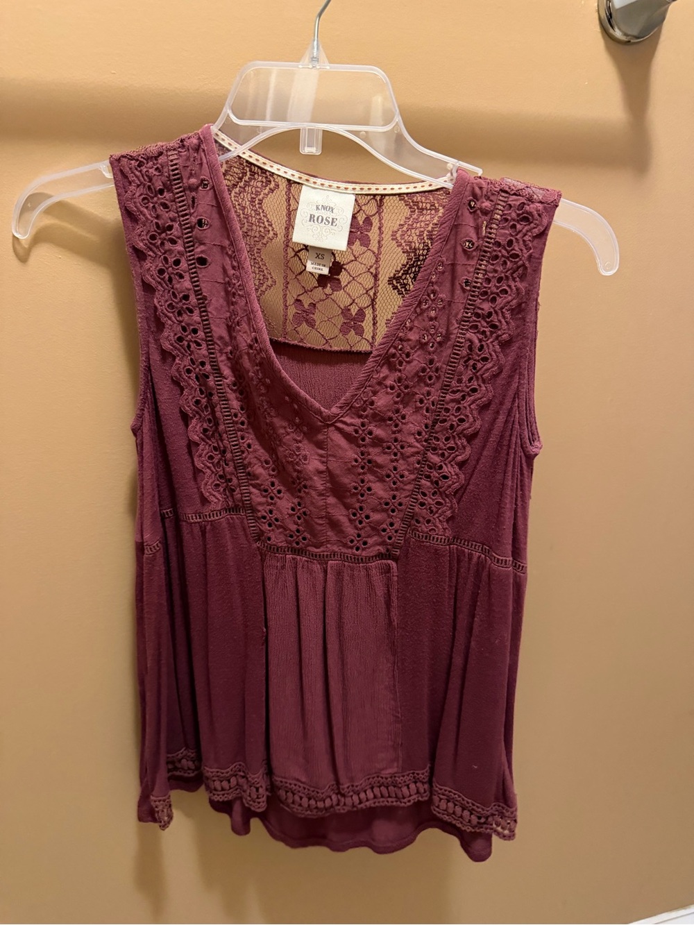 Knox Rose Mauve Lace-Trim V-Neck Sleeveless Camisole
